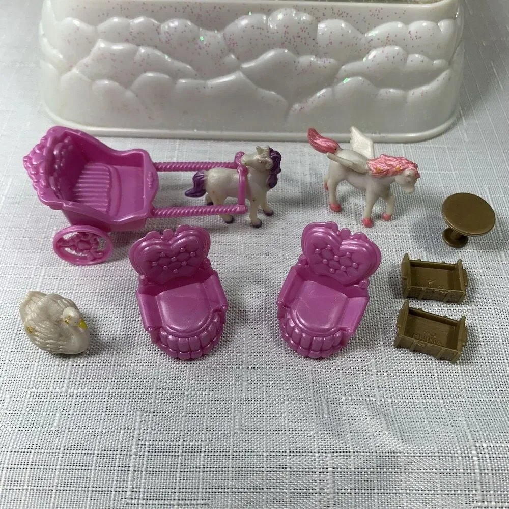 Vintage blue box tiny dream light up crystal castle And Some Accessories Horses